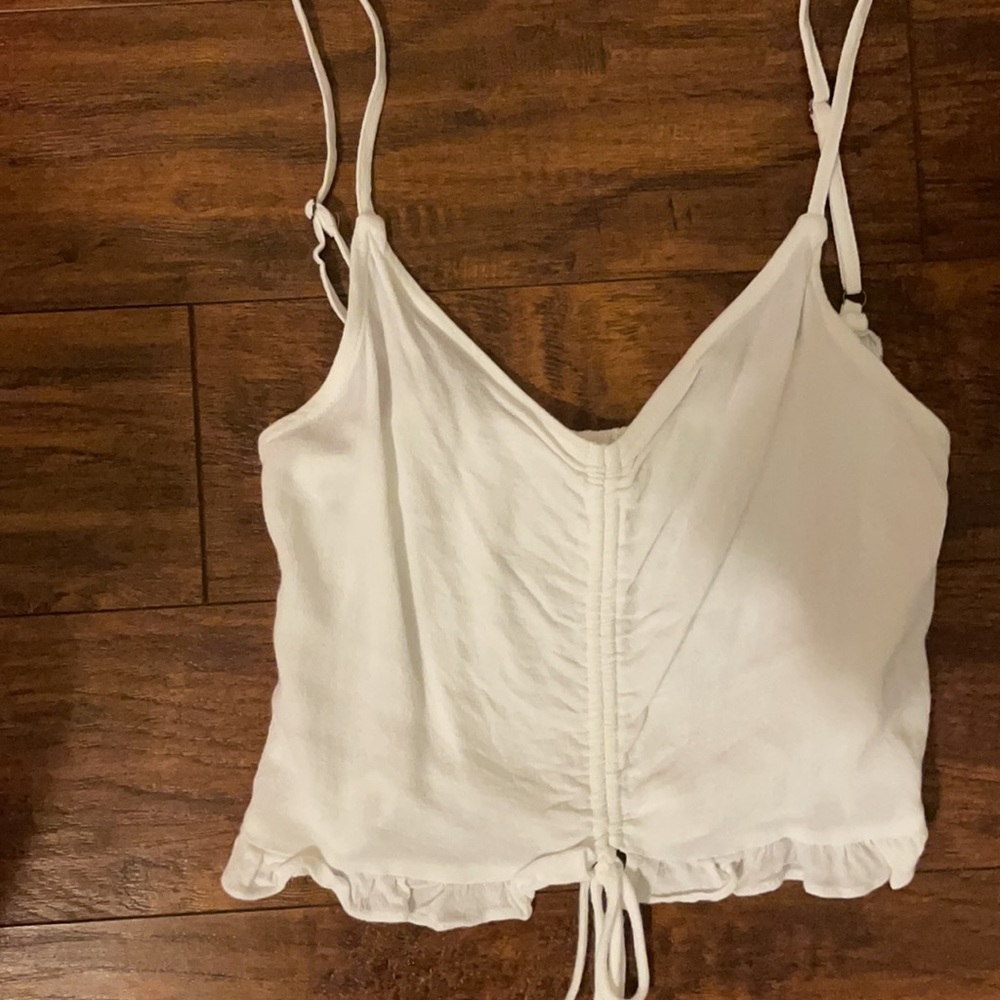 New Without Tags L.A. HEARTS White Frilly Crop Top - Picture 5 of 16